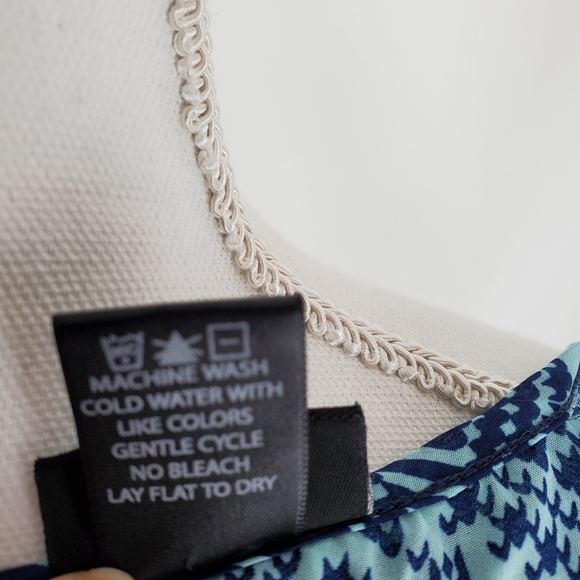 Rue 21 Large polyester blouse - Picture 9 of 9